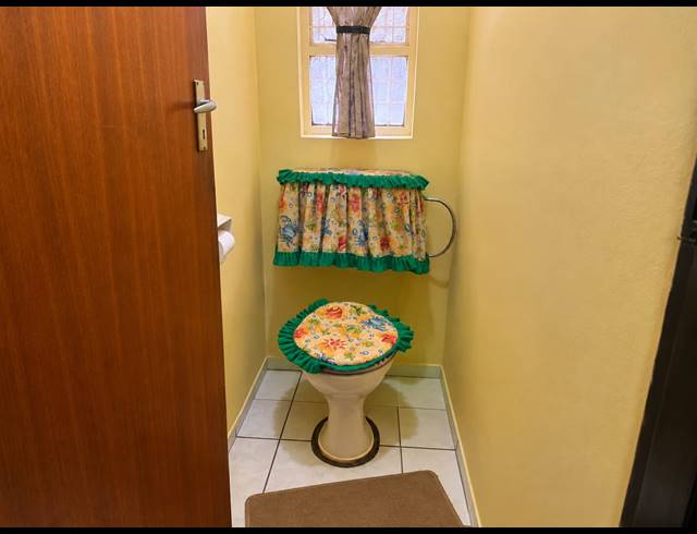 4 BEDROOM FREEHOLD FOR SALE IN VANDERBIJLPARK CE 3